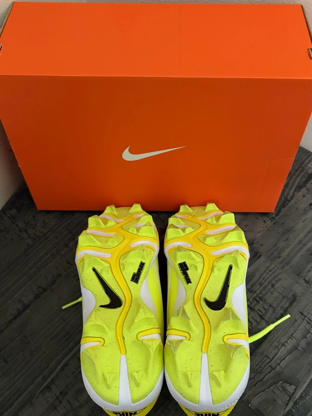 🚨BRAND NEW Kids Nike Baseball Cleats🚨